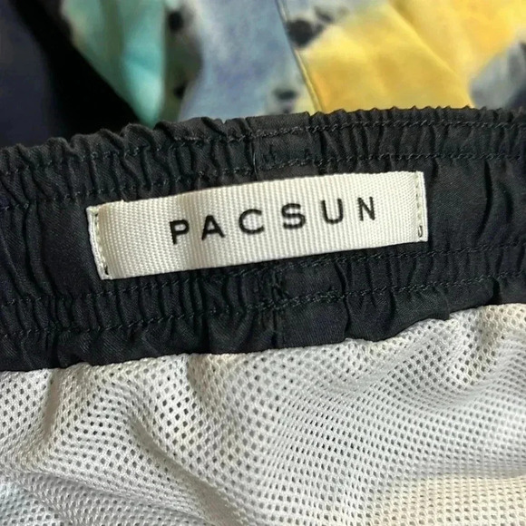 Men's PacSun 17" Black Green & Yellow Tie-Dye Swim Trunks Shorts X-Large XL - Picture 3 of 5